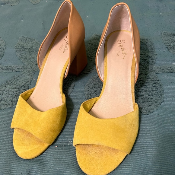 Seychelles Shabby Chic Heels - Picture 1 of 7